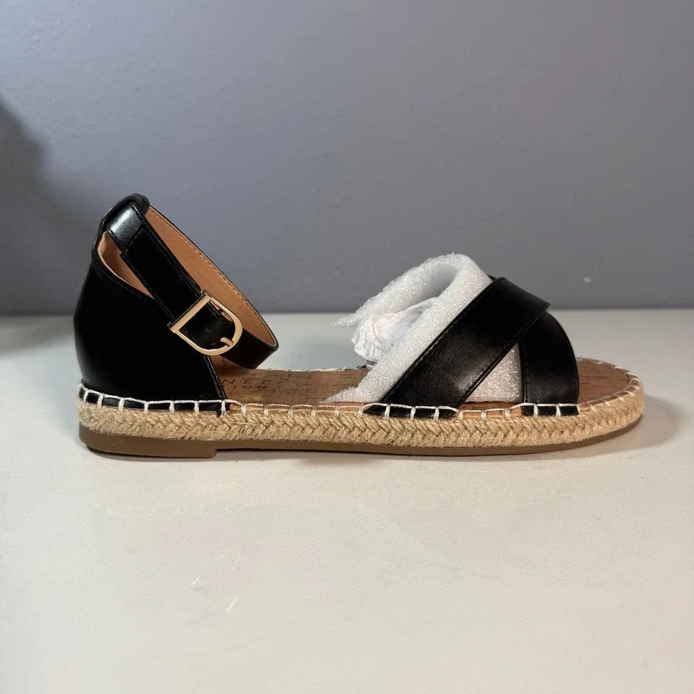 Journee Collection Women Black Espadrille Flat Sandals Ankle Strap‎ Size 8W
